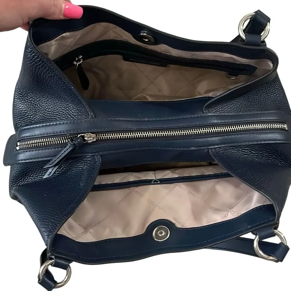 Michael Kors Molly w/ Wallet